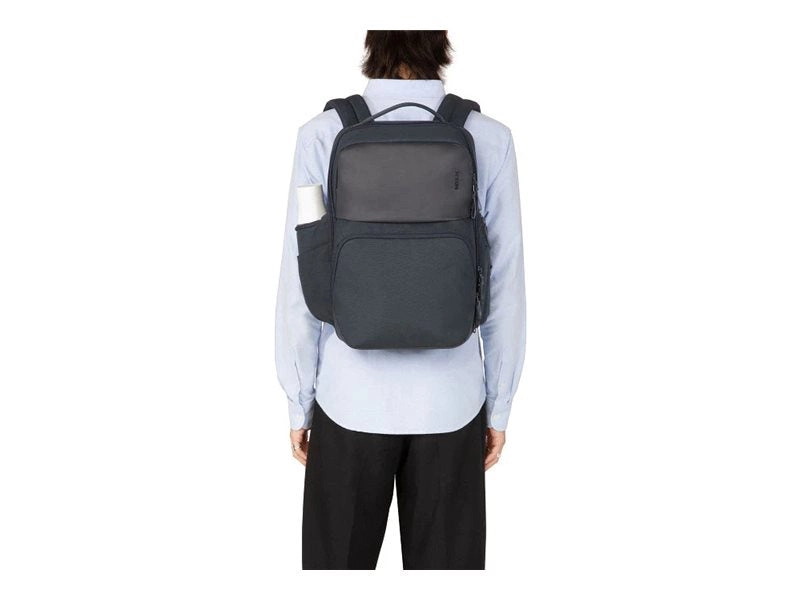 Incase A.R.C. Commuter Pack - Notebook carrying backpack - 16 - navy" INCO100683-NVY