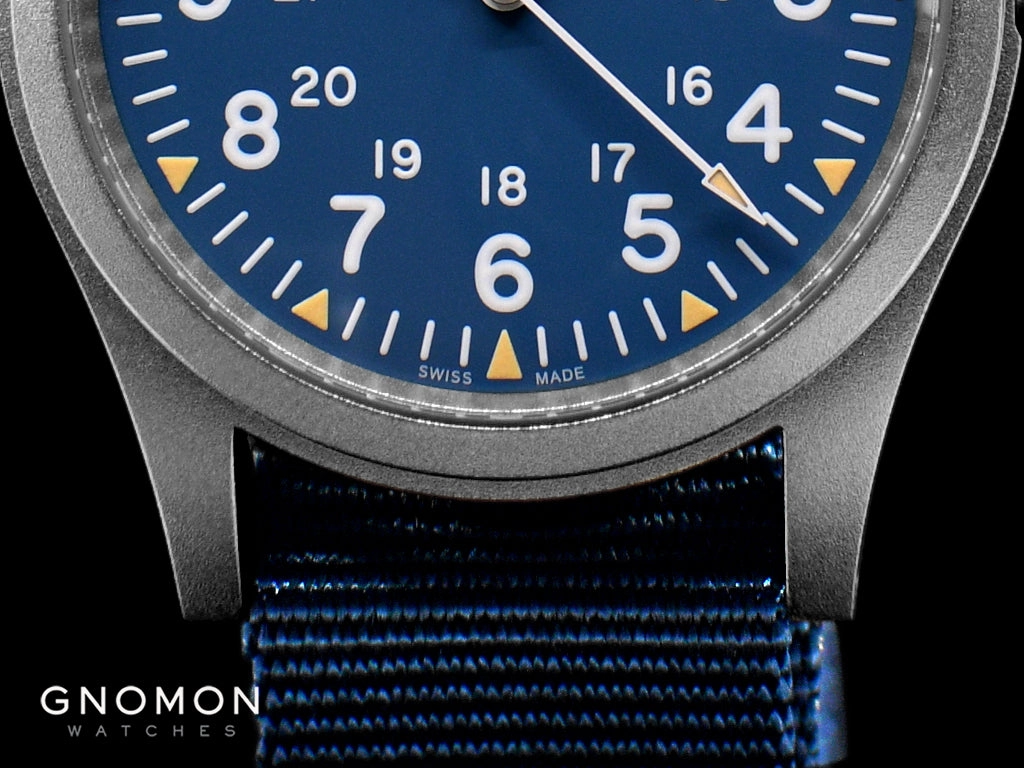 Khaki Field Mechanical Handwinding Blue 38 Ref. H69439940
