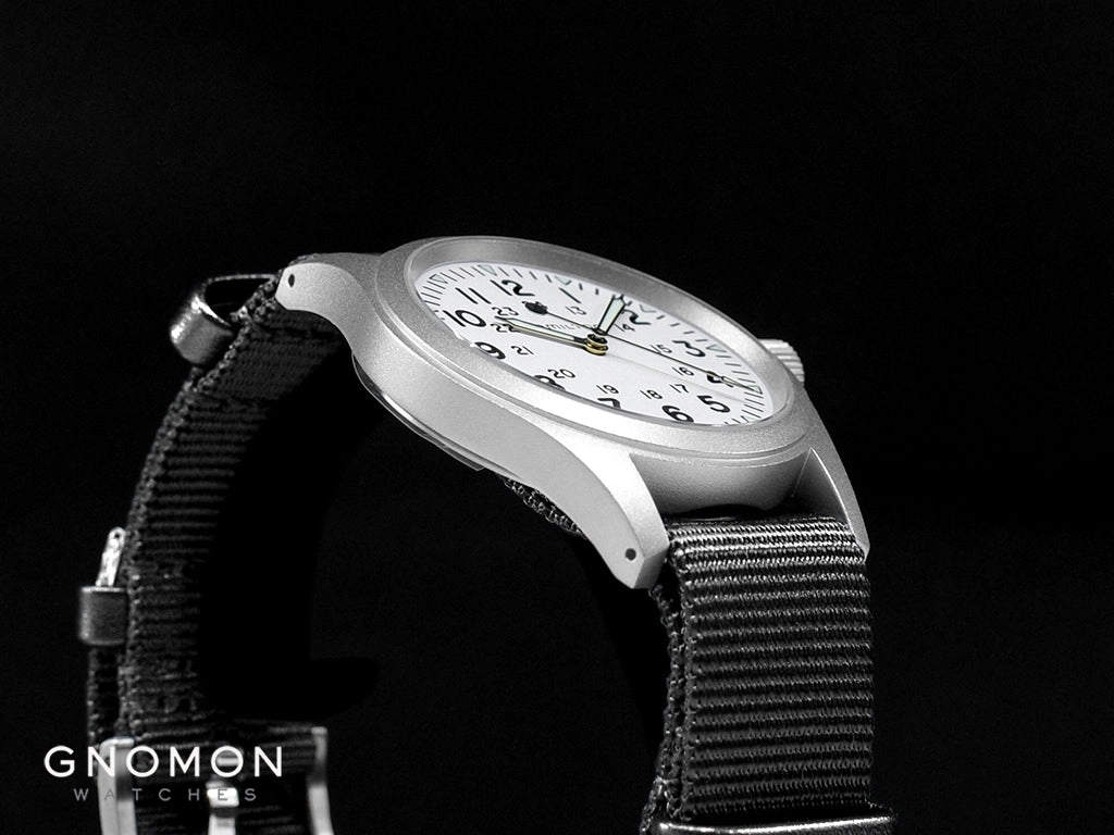 Khaki Field Mechanical Handwinding White 38 - Black Nylon Strap Ref. H69439910