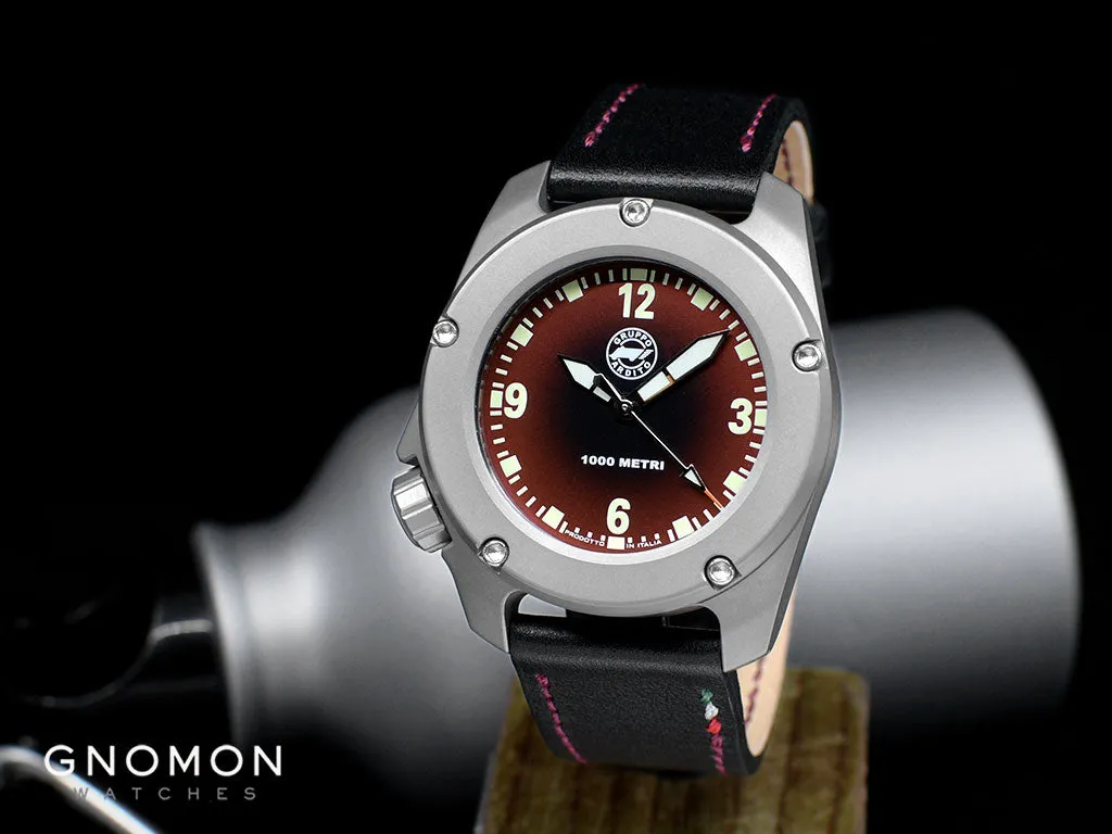 Lince Crimson Red - Gnomon Exclusive