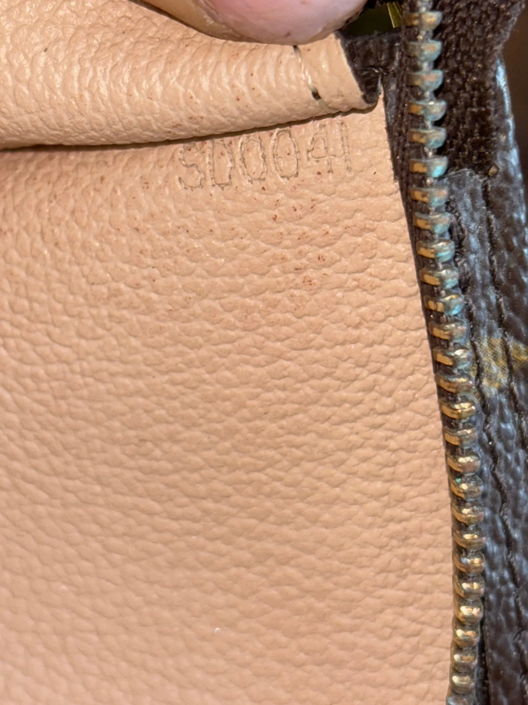 LOUIS VUITTON Monogram Petite Bucket ADI1174