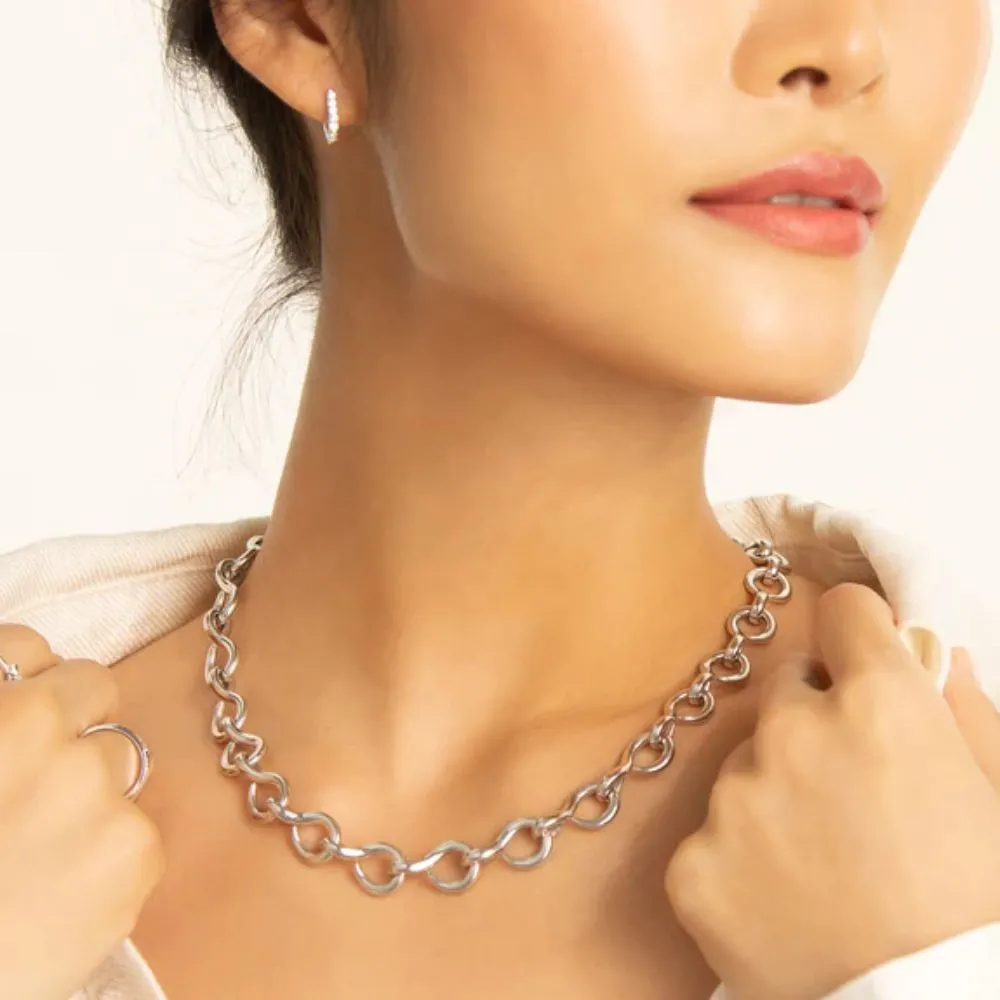 MRK The Twist Sterling Silver Premier Infinity Necklace