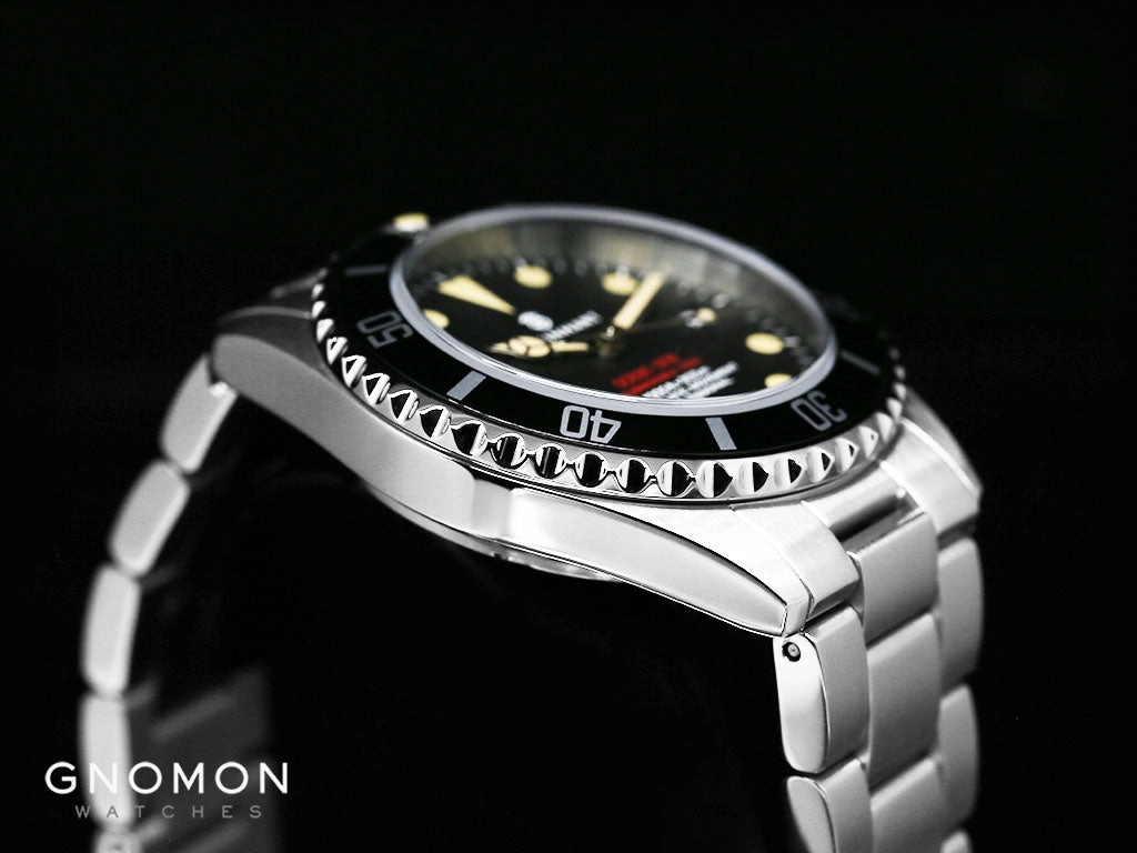 Ocean Vintage Red 39 - Gnomon Exclusive