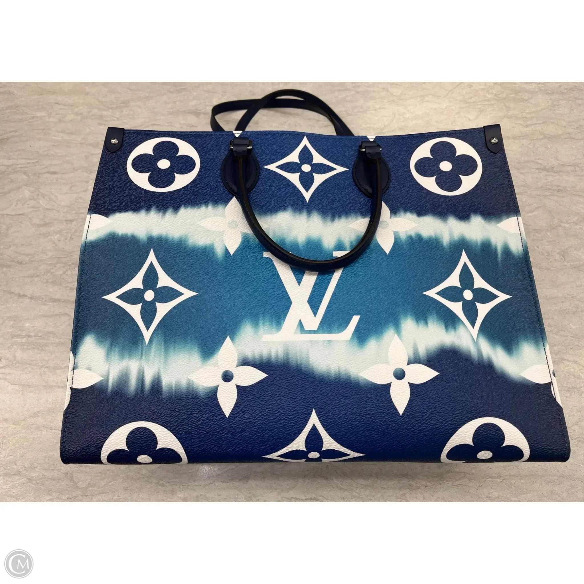 Tote Luxury Designer By Louis Vuitton, Size: Large
