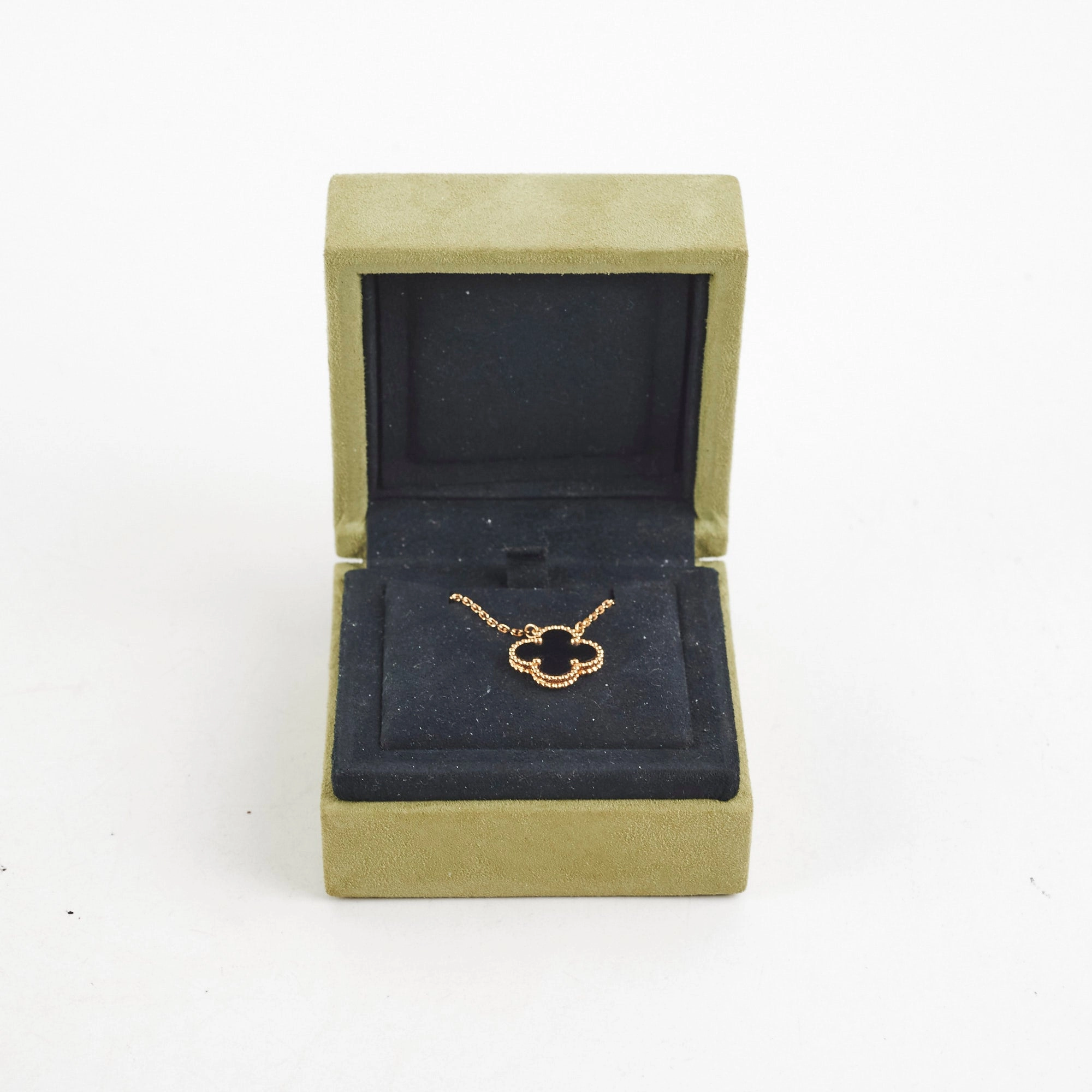 Van Cleef and Arpels Vintage Alhambra Onyx Necklace -2021