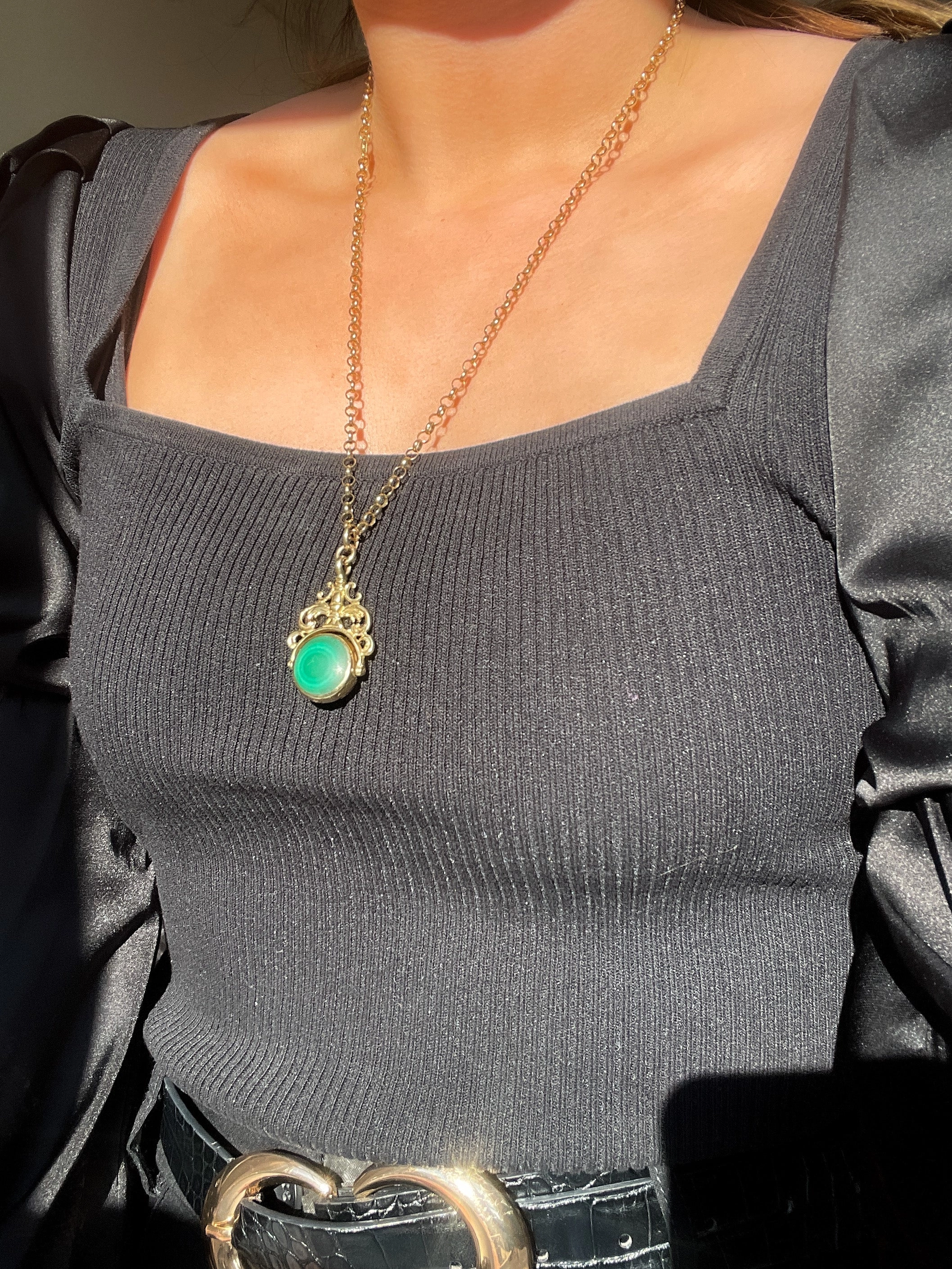 Vintage 9ct Yellow Gold Fob Pendant