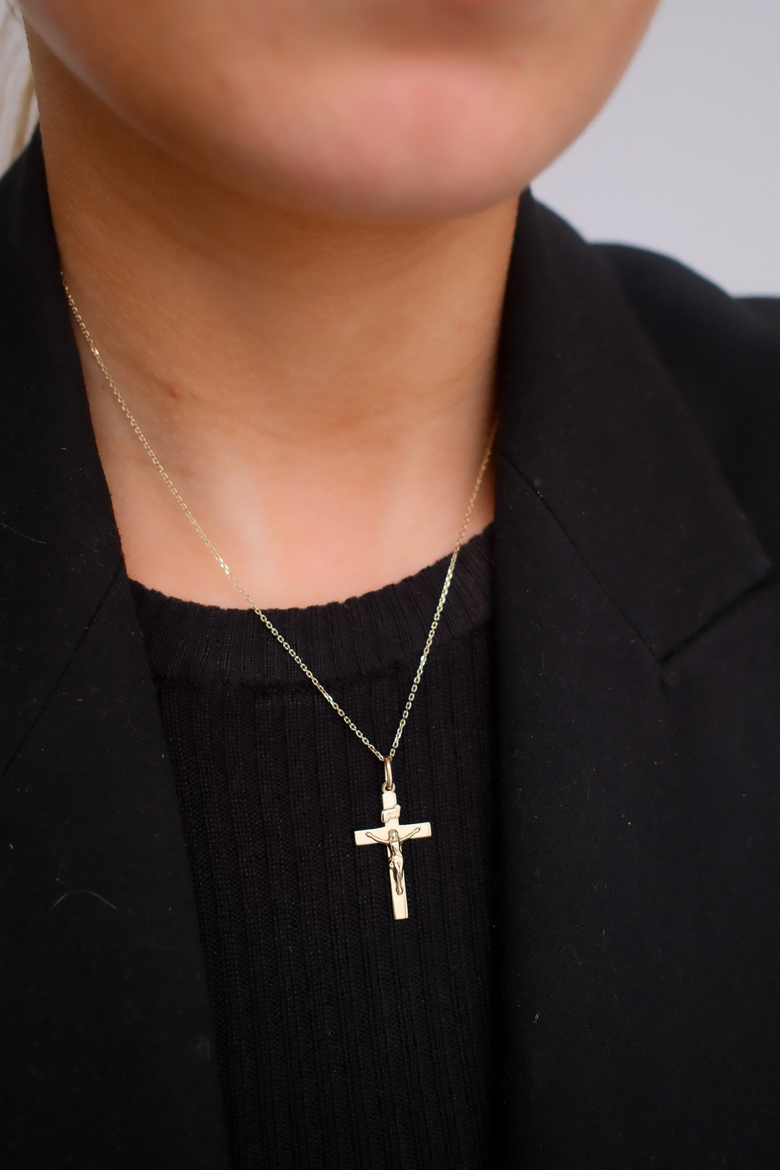Vintage 9ct Yellow Gold Slender Crucifix Pendant
