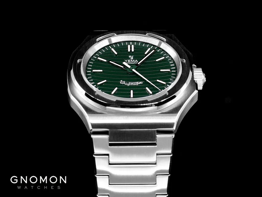 Wristmaster Traveller Micro-Rotor Green - Ltd Ed 1948pcs